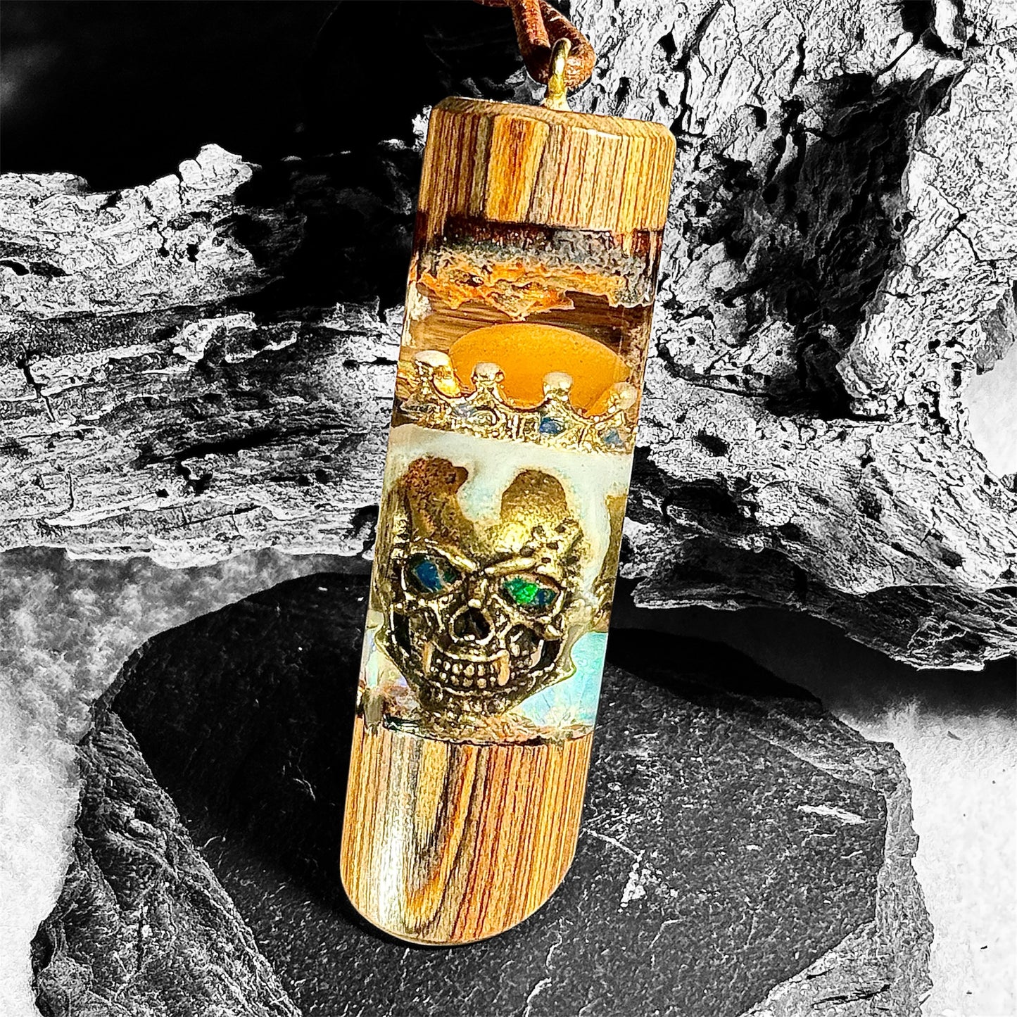 Crown of the Deep – Opal Skull Edition